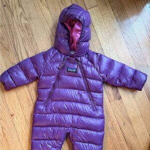 Like New Patagonia Infant Hi-Loft Down Sweater™ Bunting SZ 0-3 Months
